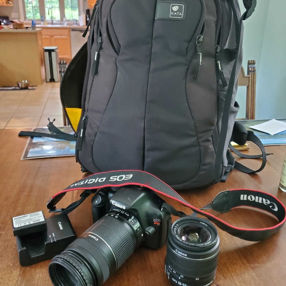 Canon EOS Rebel T3 Camera